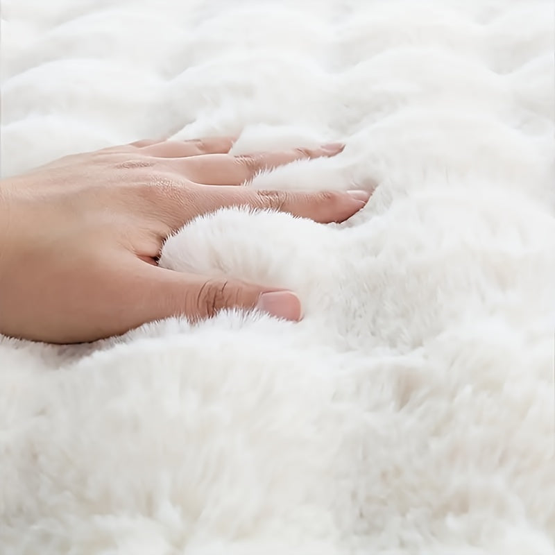 Wave Pattern Soft Faux Fur Rug