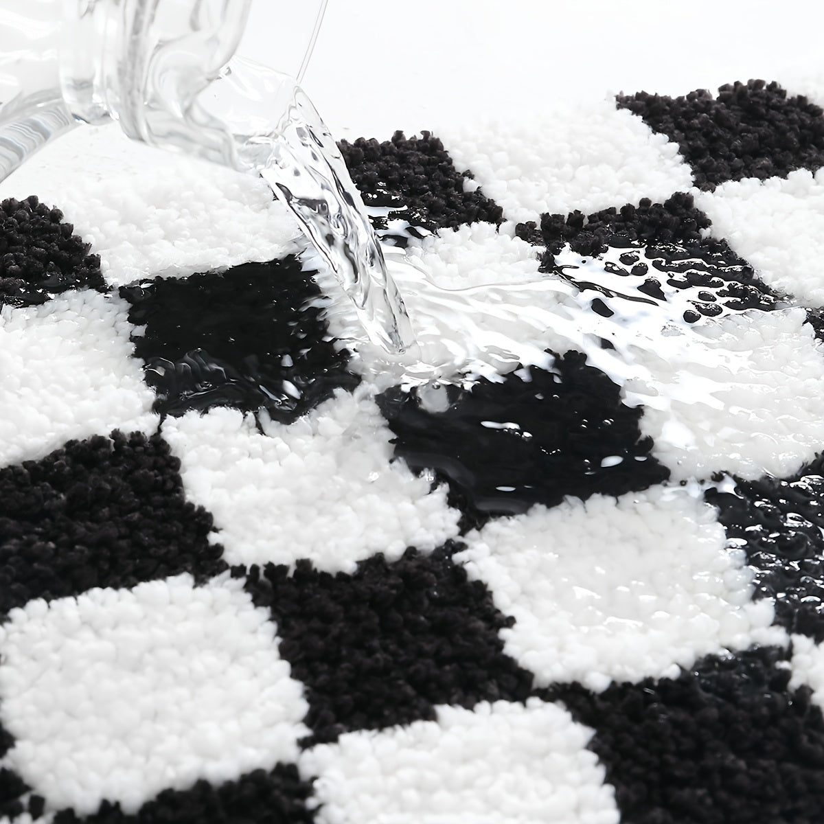 Unique Checkered Bath Rug