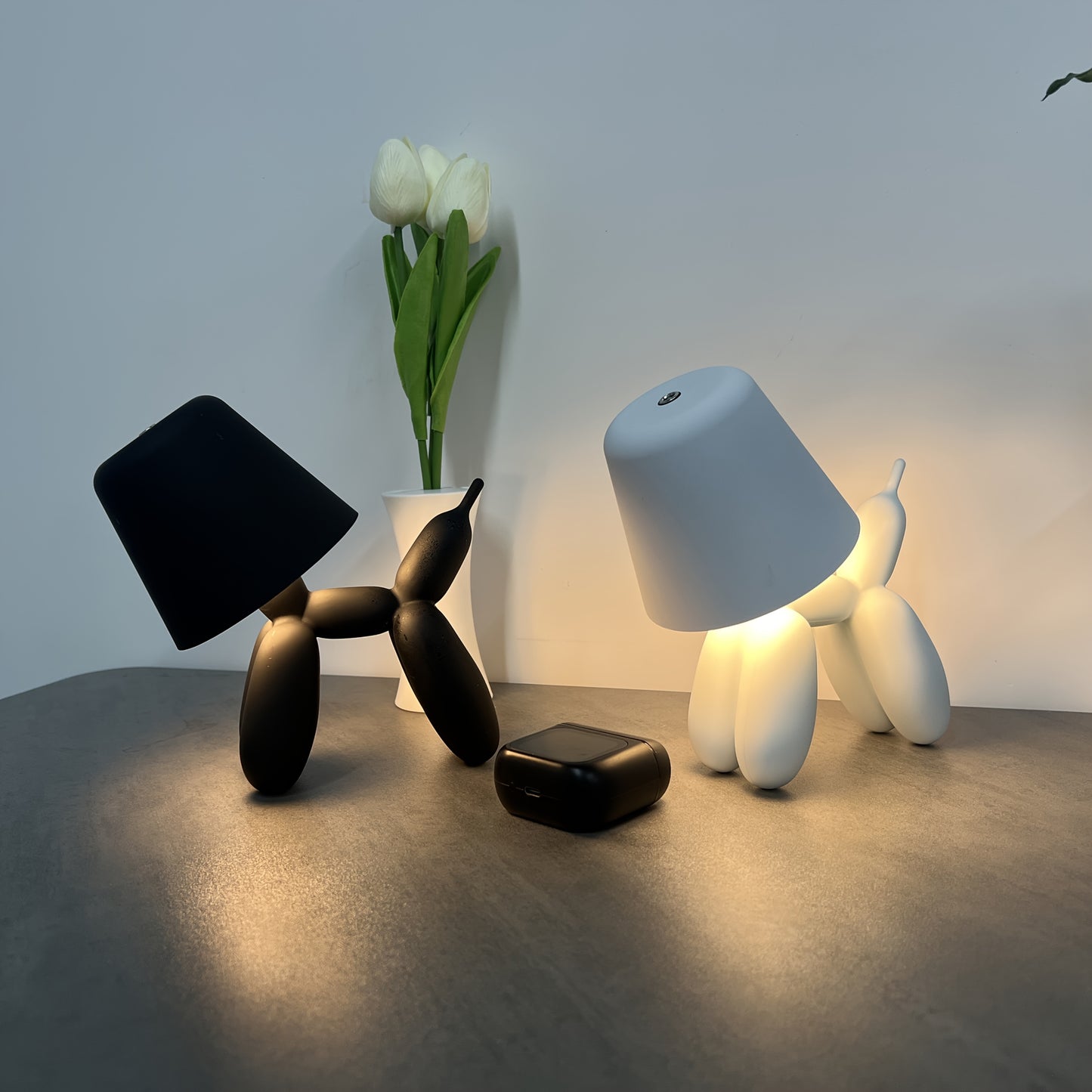 Puppy Modern Desk Lamp