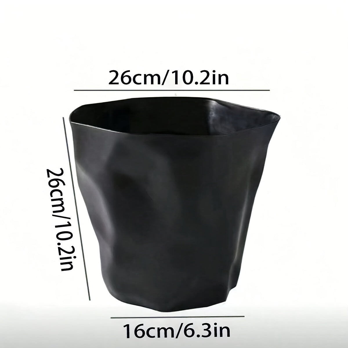 Modern Minimalist Wavy Trash Can