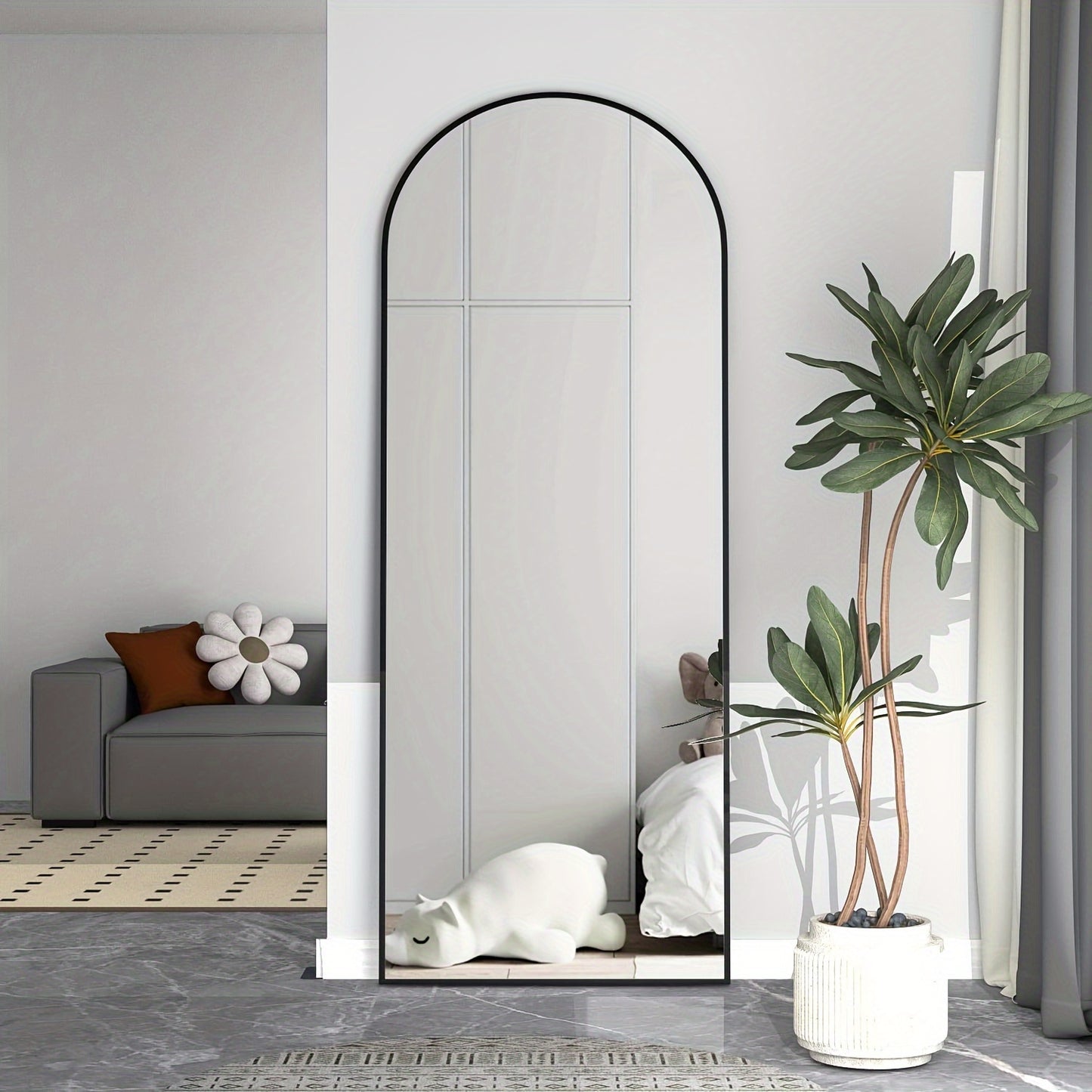 Elegant Arched Full-Length Mirror