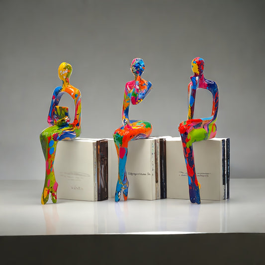 3 Figurine Sitting Modern Sculpture